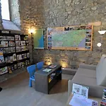 La Du Chateau De Jouarres 3* Azille
