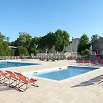 La Du Chateau De Jouarres Aparthotel 3*