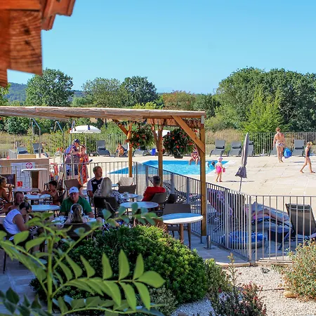Apartahotel La Résidence Du Château De Jouarres