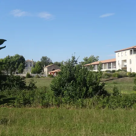 Aparthotel La Du Chateau De Jouarres