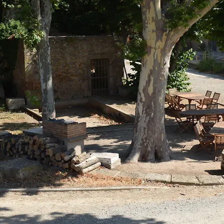 Apartahotel La Résidence Du Château De Jouarres 3*